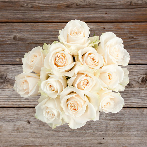 букет из белых роз